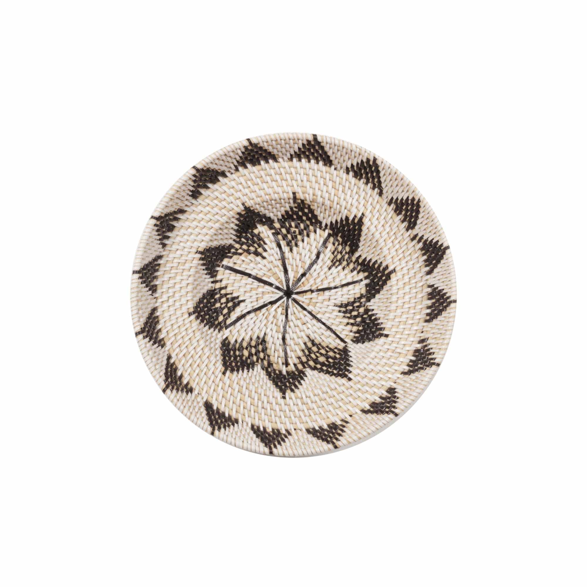 Wanddekoration aus Bali, genauer gesagt: aus Papua Neuguinea. Die runden Wandteller im Bohemian Stil dekorieren jede Wand