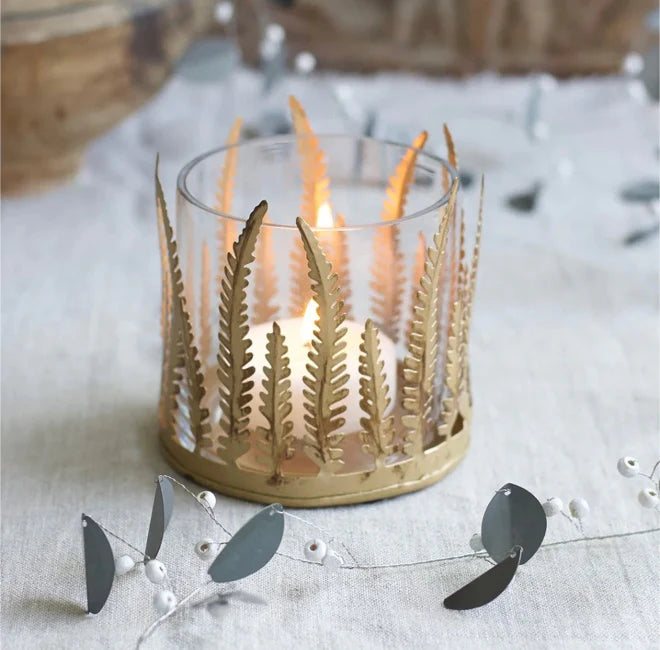 Teelichthalter windlicht goldener Farn für landhaus tischdeko im boho stil