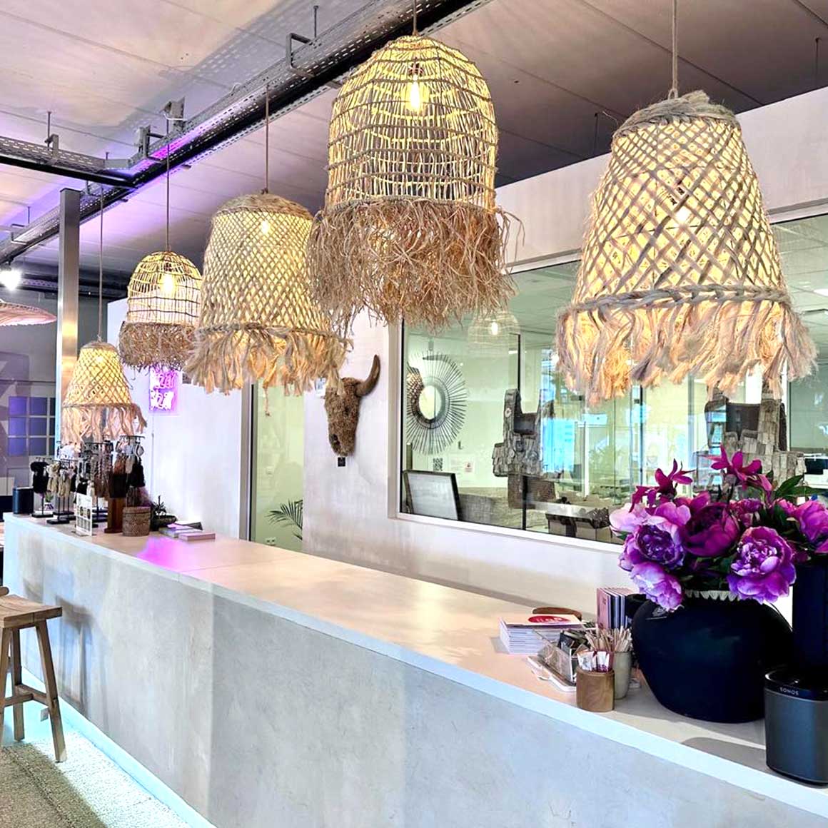 Lampenschirme für Hängelampen Boho Ibiza Hippie Lampe im Boho Style mit Fransen Lampenschirm mit Fransen aus Medong Gras | Soulbirdee Onlineshop