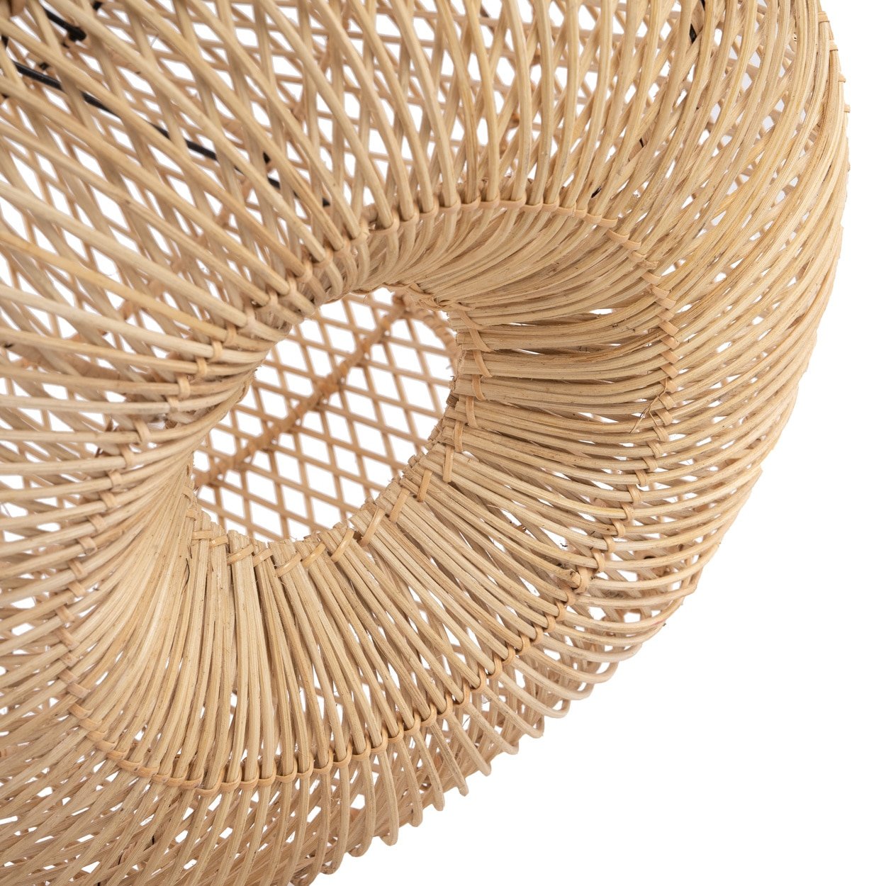 Detail Rattan geflochten Batu Bolong Lampenschirm BAYU048N-L Rattan 60 cm Boden Deko aus Bali Handgeflochten Rattanlampe Bazar Bizar Soulbirdee Onlineshop