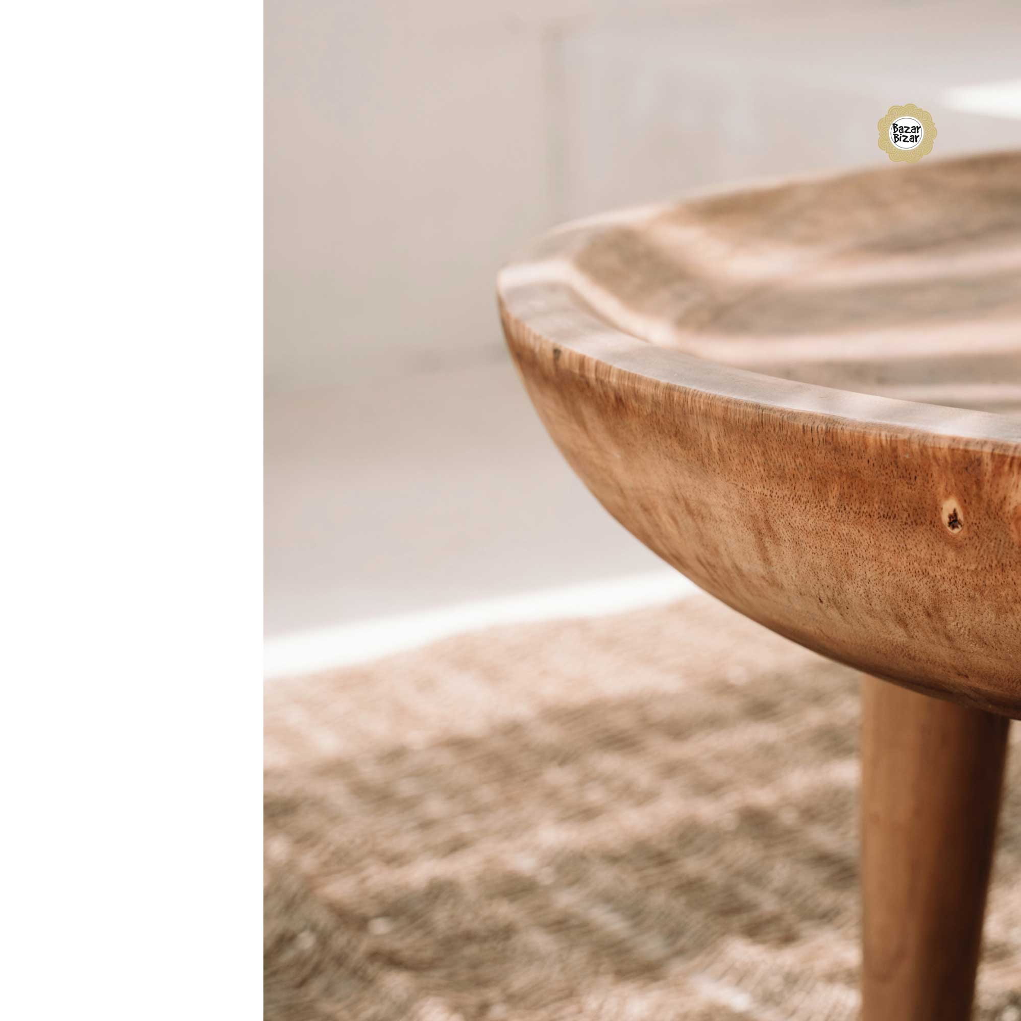 Detail Holz tisch Beistelltisch sofatisch Bazar Bizar Boho Möbel aus Indonesien organisches Holz Holzmöbel online kaufen