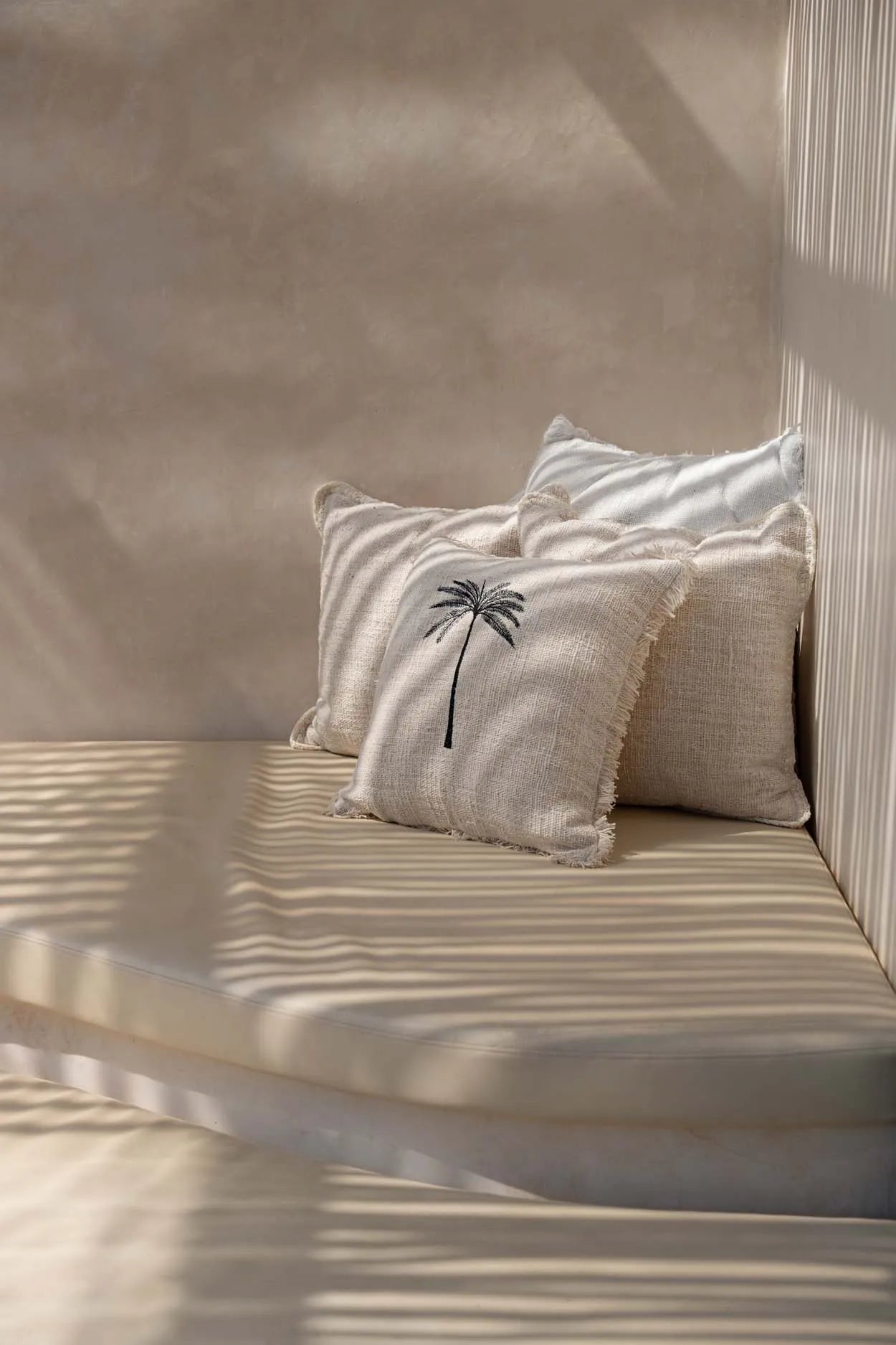 Dekokissen quadratisch Kollektion Boho Kissen 50x50 Beige Palme Beach Club Deko Seaside Bazar Bizar Deko kaufen Boho Style Soulbirdee Onlineshop