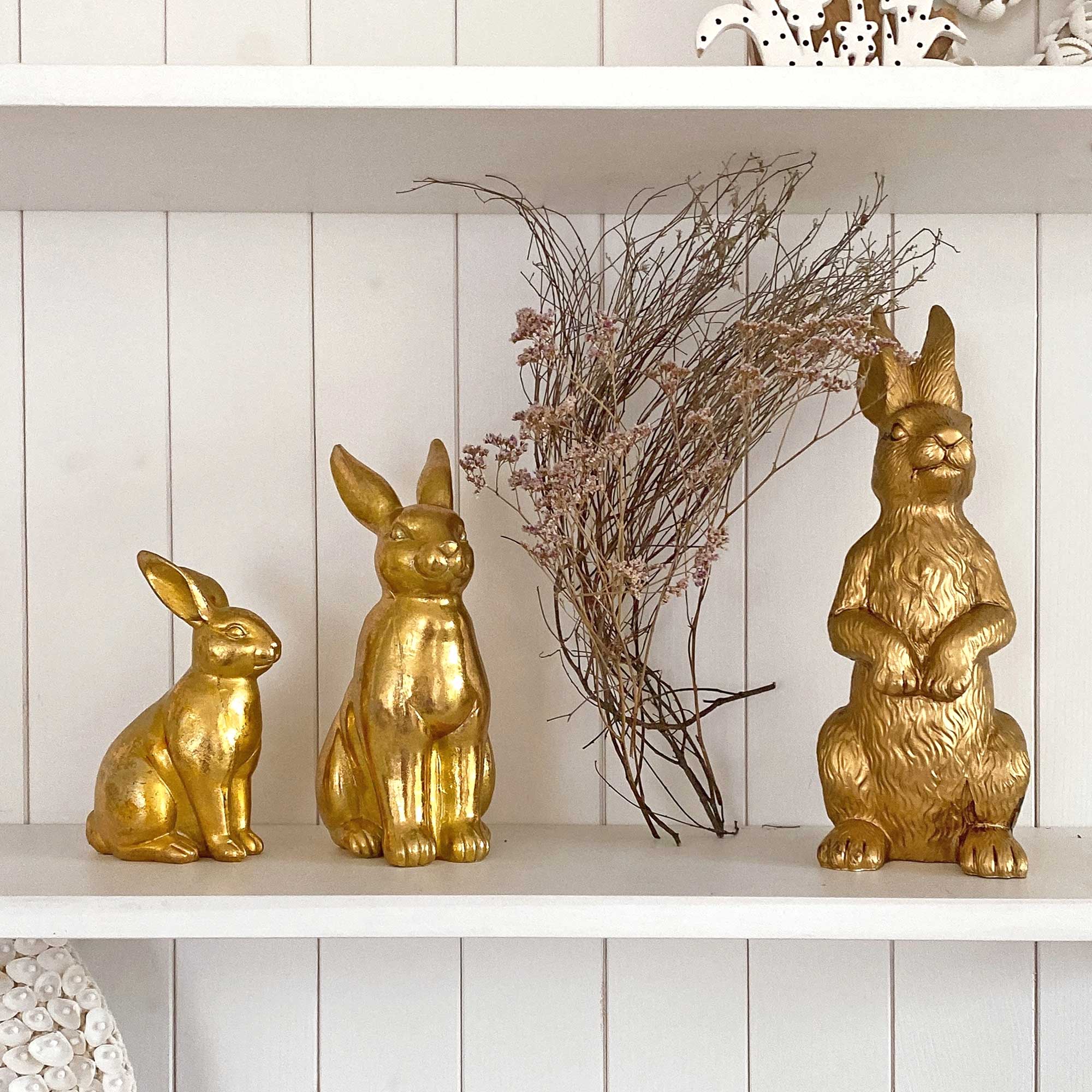Goldener hase Osterhase Gold Osterdeko deko 2023 im Landhausstil Boho Dekofigur aus Polyresin Deko ♥ Soulbirdee Onlineshop