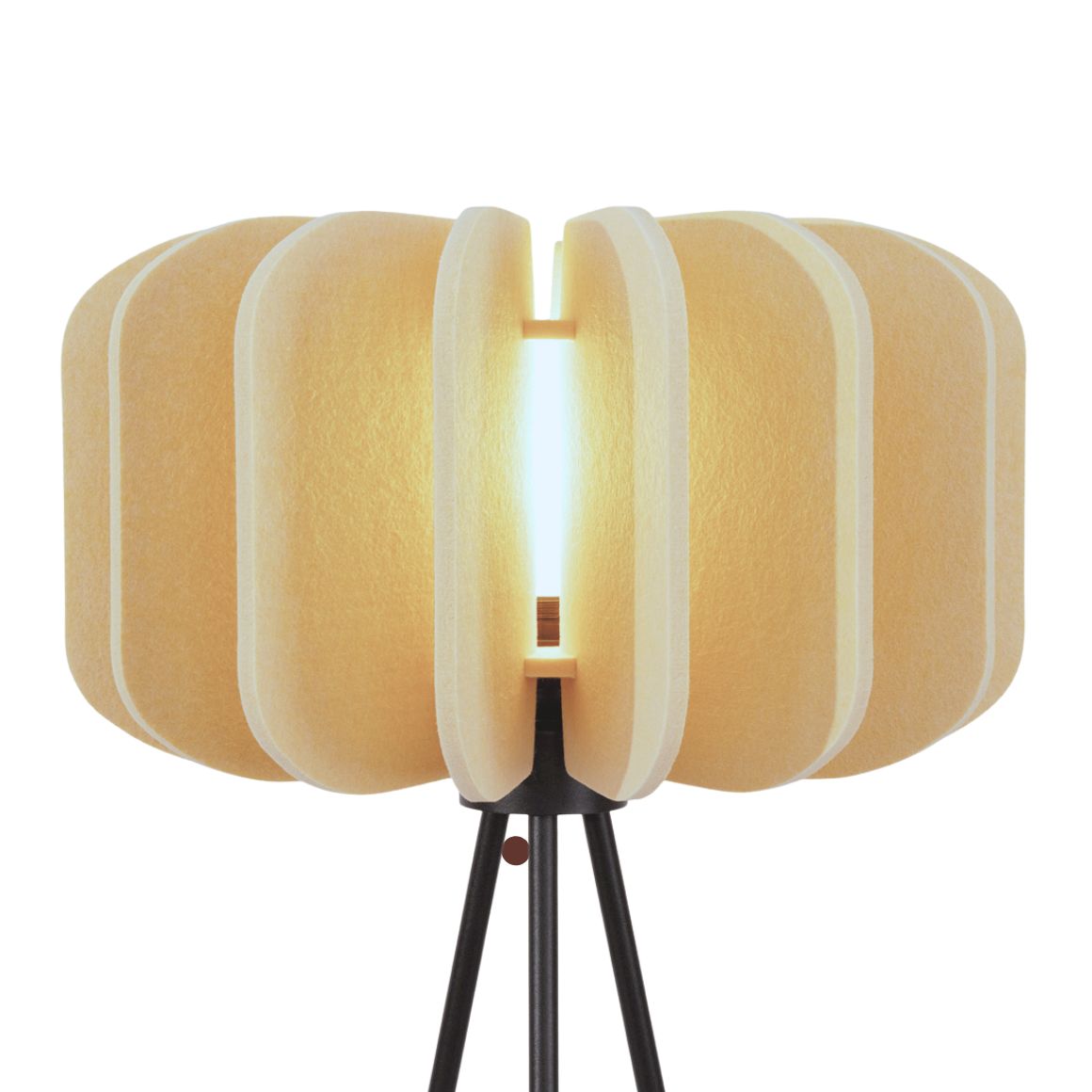 Detailaufnahme des fächerförmigen Lampenschirms aus gelbem Filz der Stehlampe Gelb MULA von Sollux, Nahaufnahme der Textur und Lamellen.