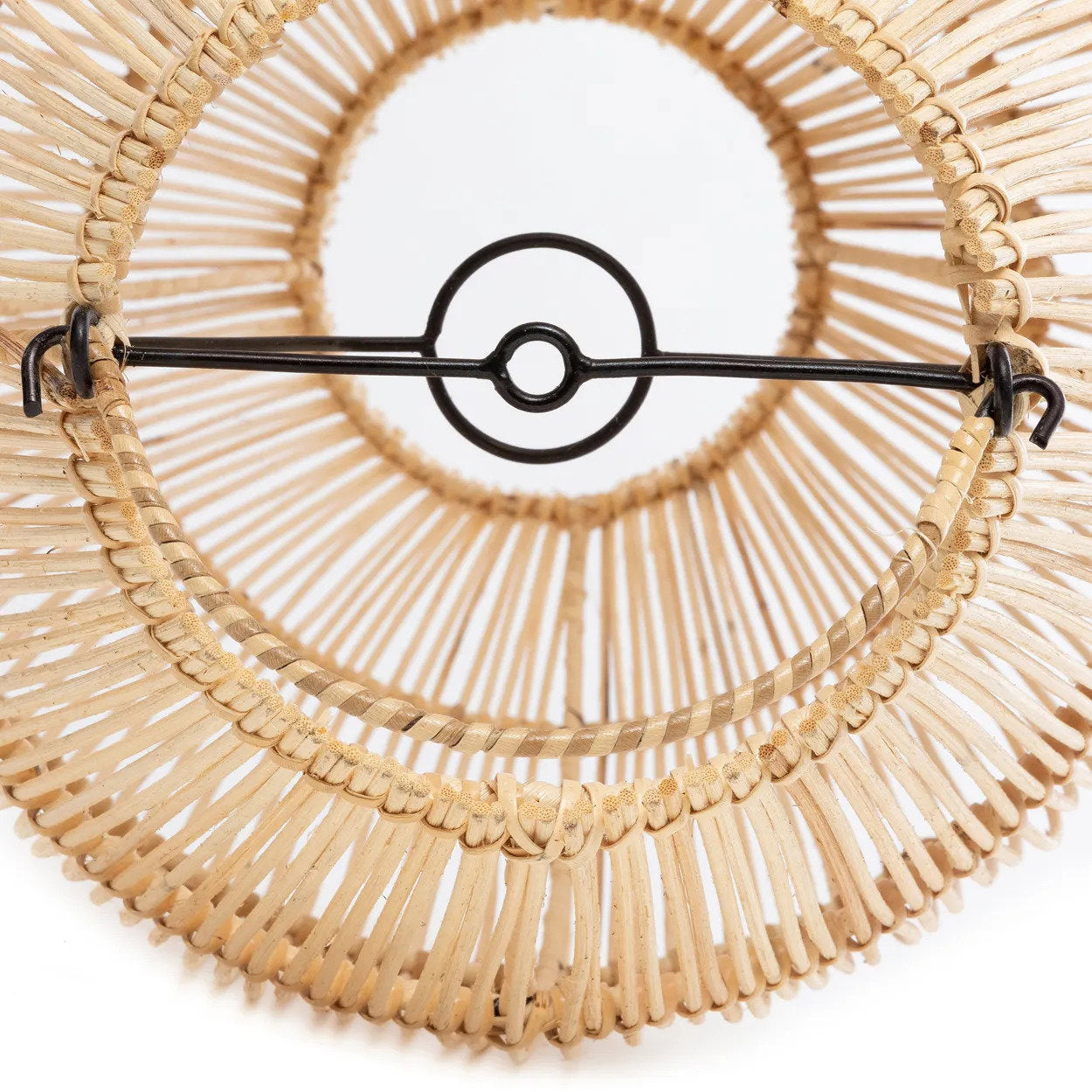 detail lampenschirm rattan zuri