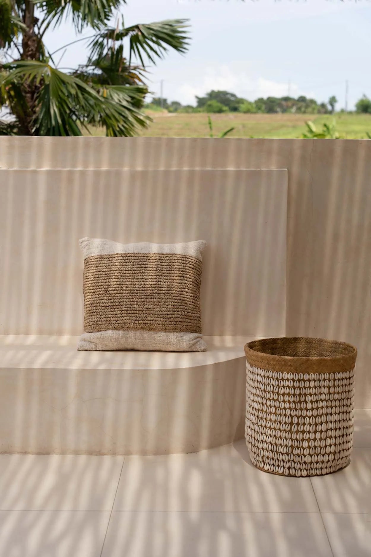 Boho Dekokissen Raffia Bast Boho Kissen 50x50 Beige Bazar Bizar Deko Kissen kaufen Boho Style Interior Soulbirdee Onlineshop