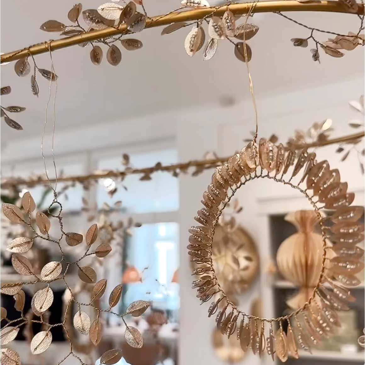 Weihnachtsschmuck Weihnachtsdeko Deko Bungalow DK Kopenhagen Perlen filigran Champagner gold Ornament Soulbirdee Shop Weihnachten