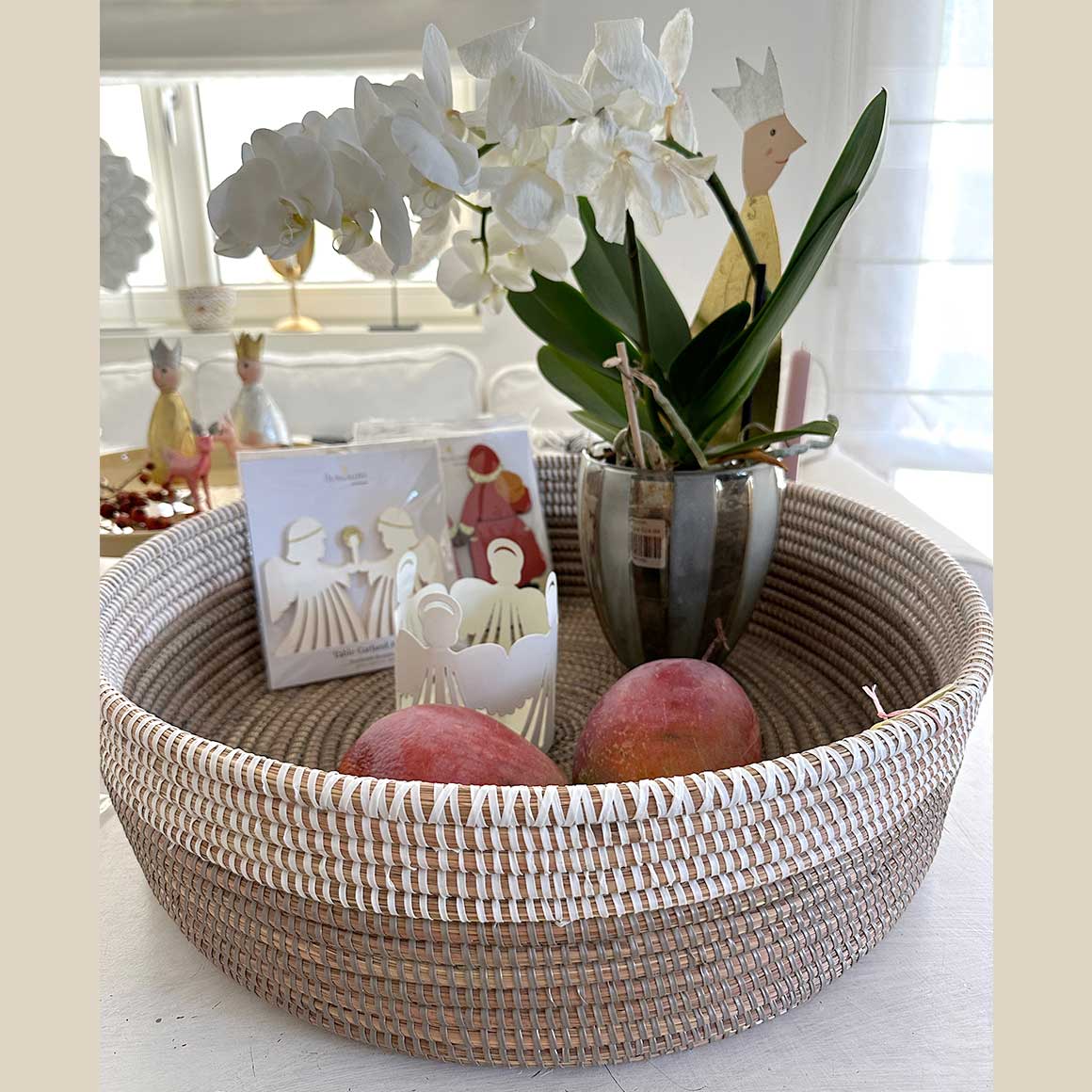 Großer Korb flach Geschenkkorb Geschenk schenken Weihnachtsgeschenk Afrika Gras Weiss Gold Soulbirdee Onlineshop