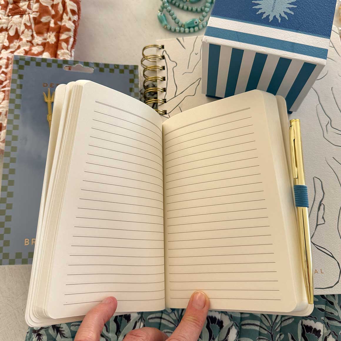 geschenk geburtstagsgeschenk freundin tagebuch journal selbstliebe Frau geschenkidee soulbirdee onlineshop