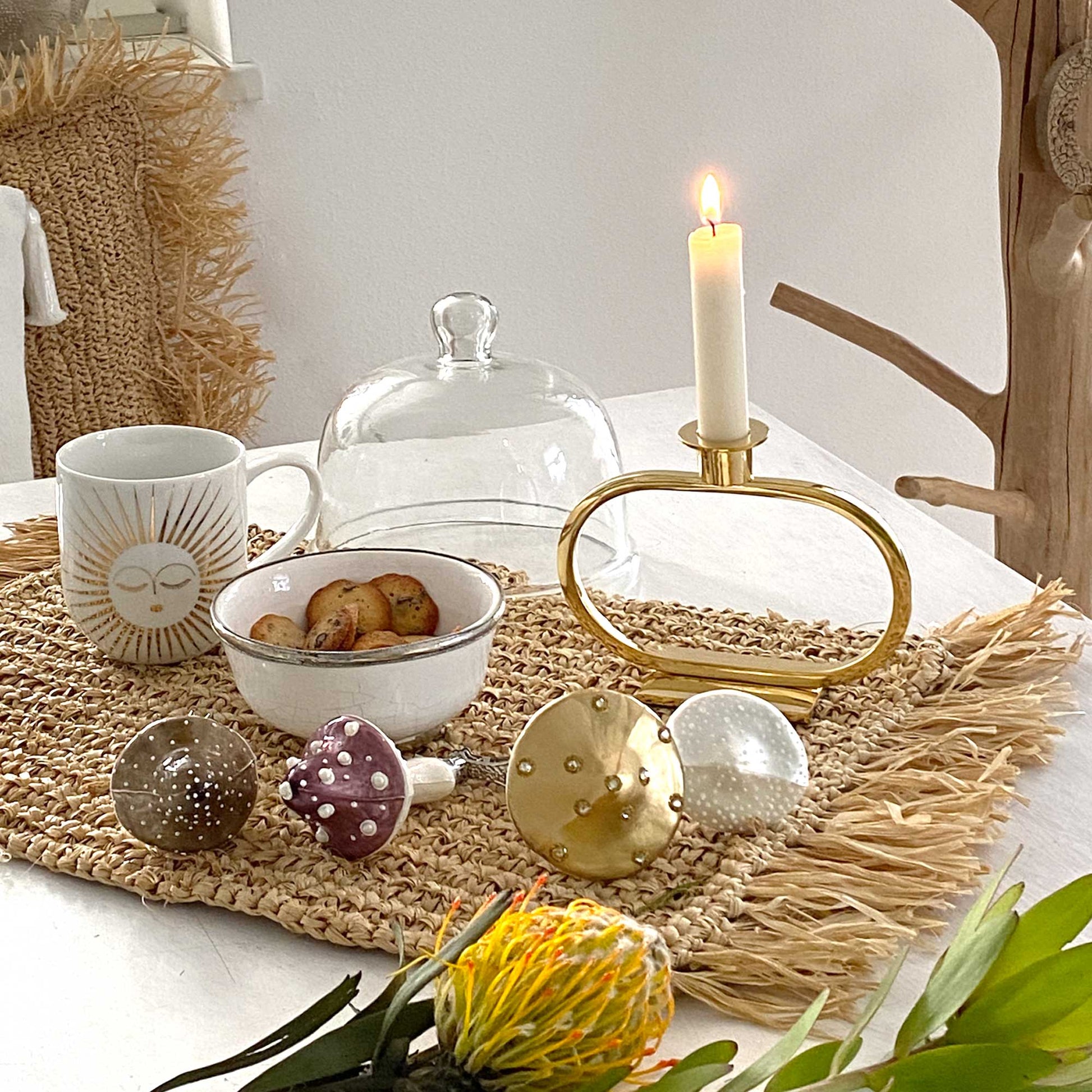 Kerzenständer Metro S BungalowDk ovaler elliptisch Kerzenhalter Gold Metall Soulbirdee Onlineshop