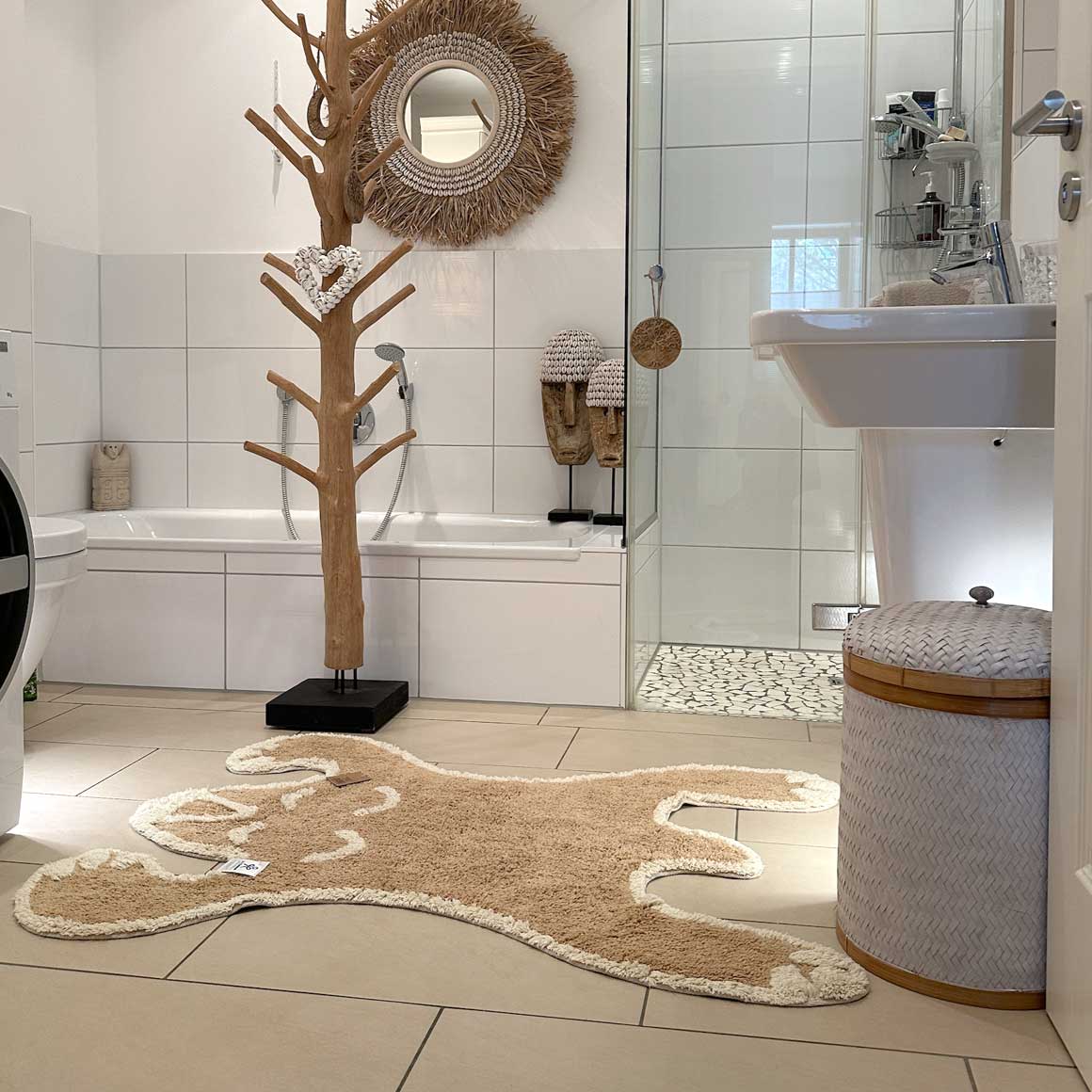 Kinderzimmer Teppich badteppich badezimmer kleiner teppich waschbar Kinderzimmer Teppich waschbar Tier Bär Liv Interior Teppich kaufen Soulbirdee Onlineshop Badezimmer Läufer