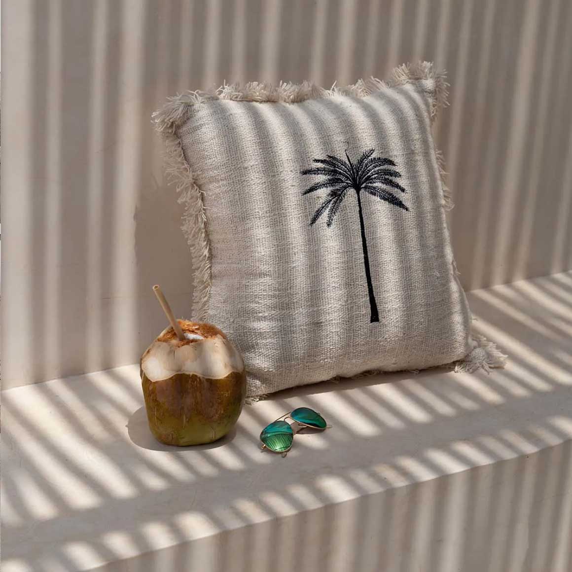 kissen dekokissen palme couchkissen boho kissenbezug beige Fransen soulbirdee onlineshop