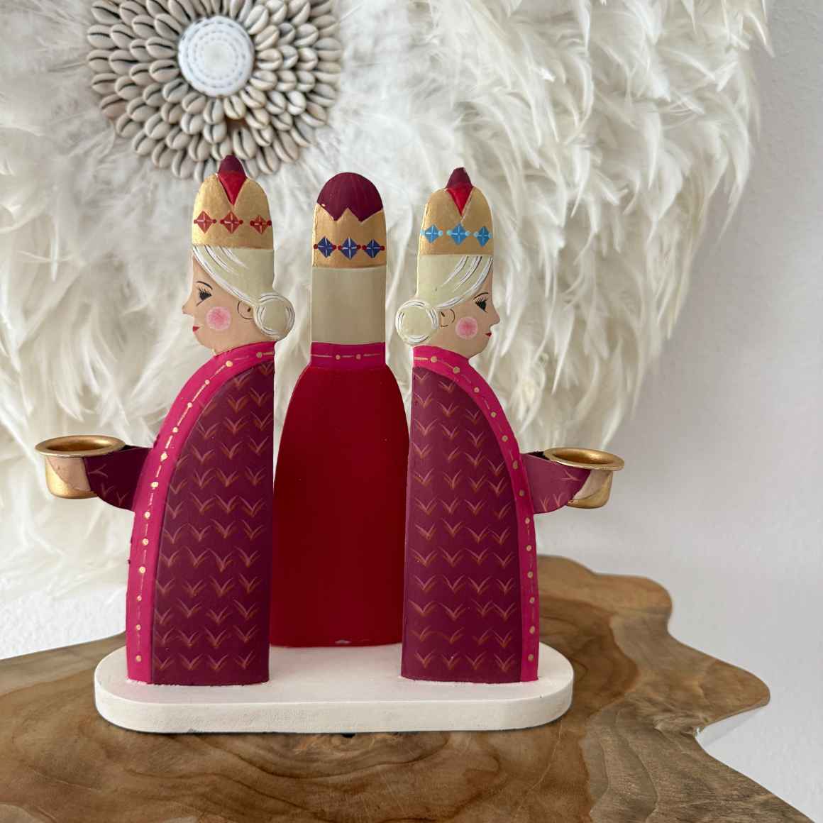3 Frauen als Heilige 3 Könige neu interpretiert