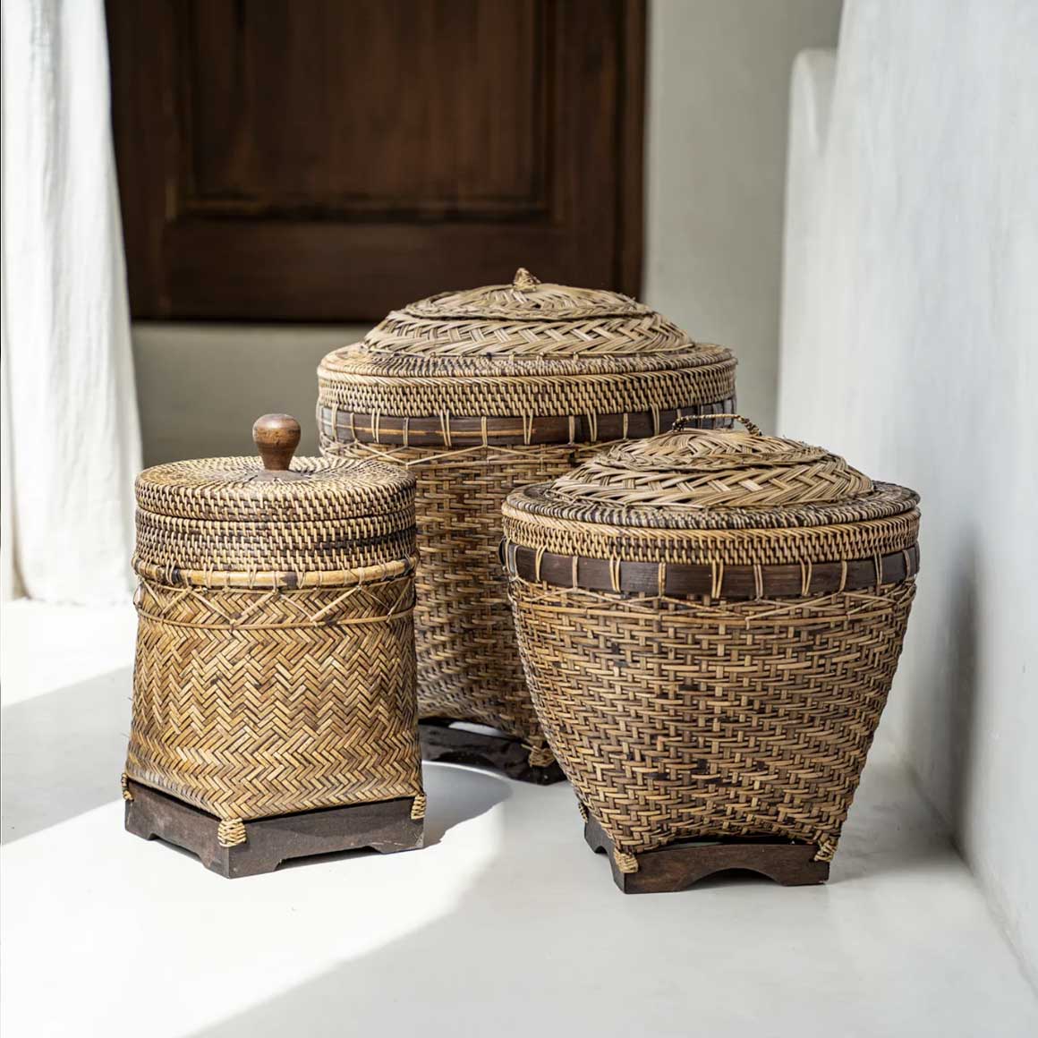 Rattankorb Korb Deckelkorb Dekokorb Unikat Original Badezimmerkorb Vintage Style Bali Korb für Wäsche Kolonial Stil Wäschekorb kaufen Ethno Deckelkorb Boho Deko Korb Soulbirdee Onlineshop colonial basket wäschekorb bazar