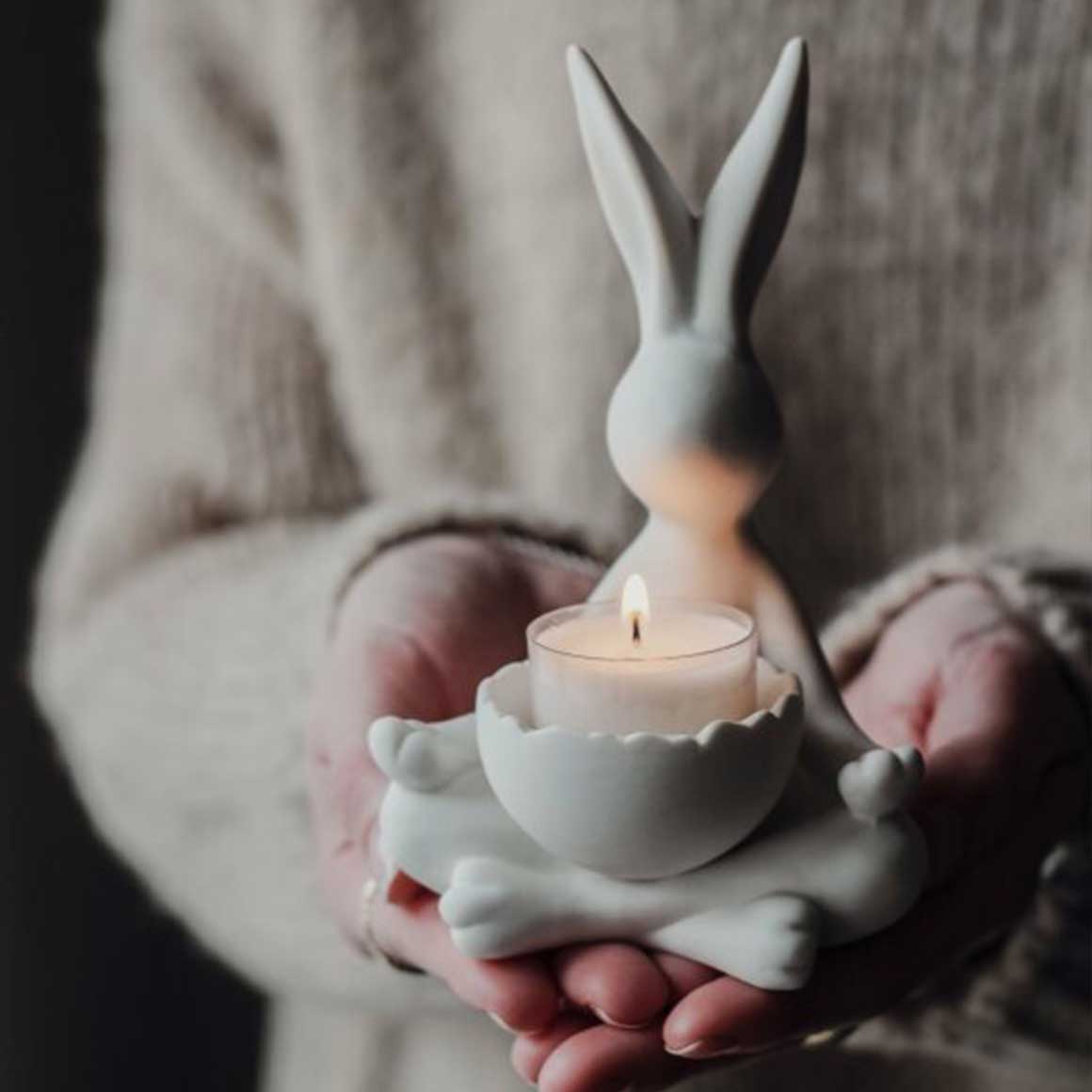 Yoga Hase Teelicht | Geschenk für Yogini und als Yoga Deko | Yoga Dekofigur als Teelichthalter | Kerzenständer | Osterdeko | Soulbirdee Onlineshop