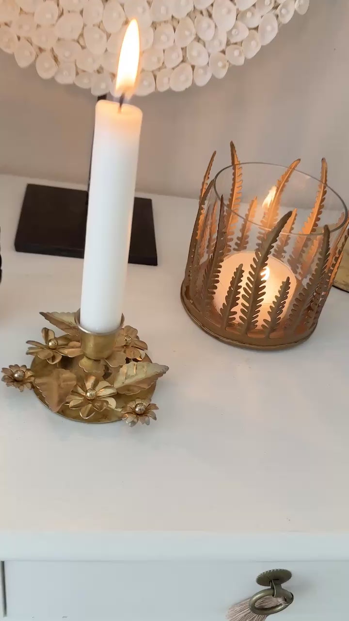 Video laden: Kerzenständer Boho kerzenhalter tischdeko weihnachten weihnachtsdeko gold blume blüte soulbirdee 