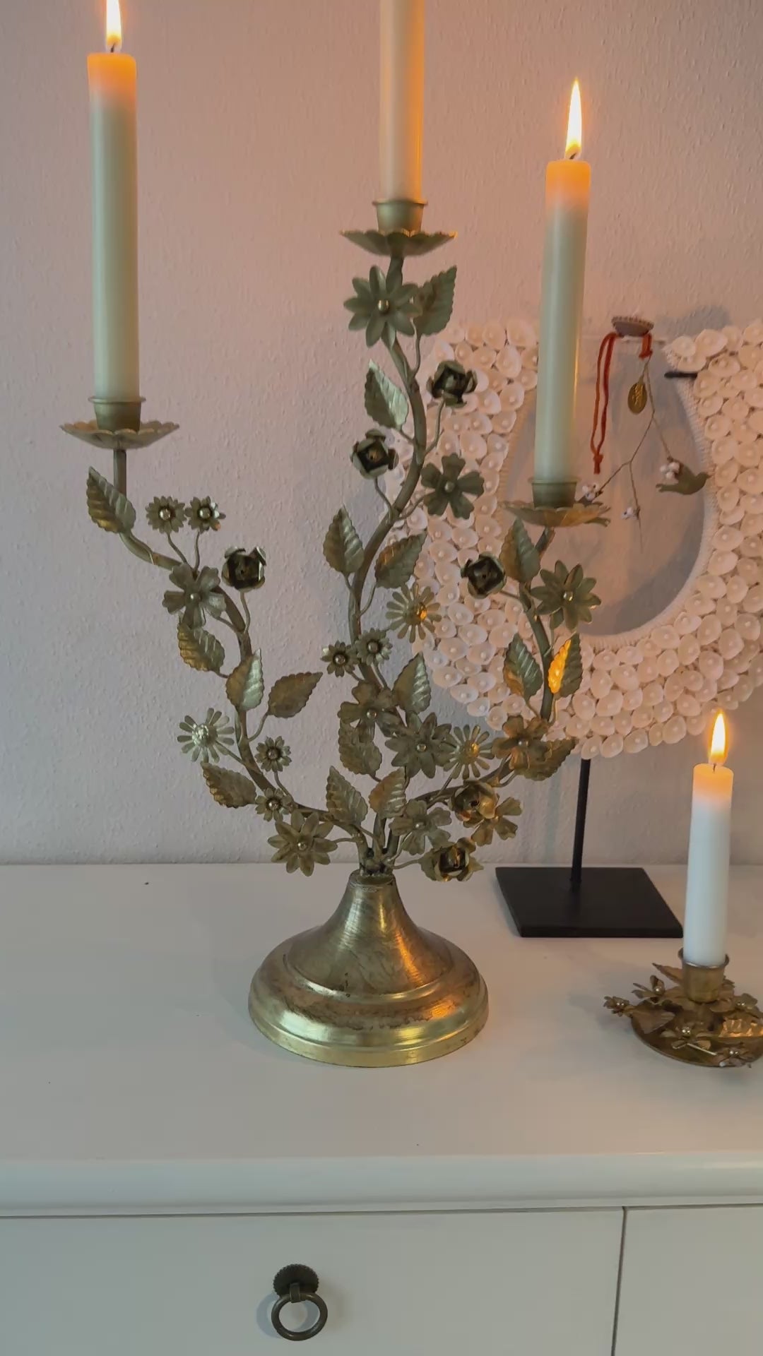 Video laden: Kerzenhalter Boho Chic kerzenständer kerzenleuchter Maria Gold 3 kerzen Imbarro soulbirdee