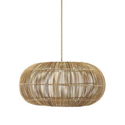 Handgeflochtene Rattan-Pendelleuchte Boho ZURI in Laternenform aus natürlichem Rattan für ein mediterranes Ambiente.