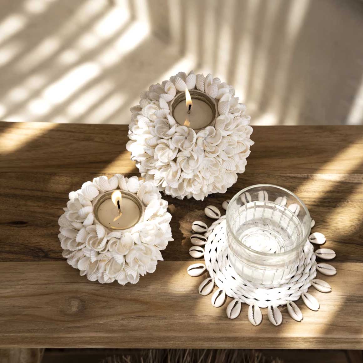 teelichthalter kerzenhalter kerzenständer tischdeko wohnzimmer esszimmer esstisch Boho style deko weiss muscheln flower soulbirdee onlineshop