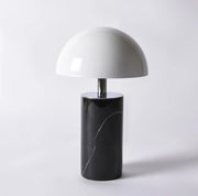 tischlampe kabellos LED modern warmweiss tischleuchte modern schwarz weiss baccaris marmor rund soulbirdee