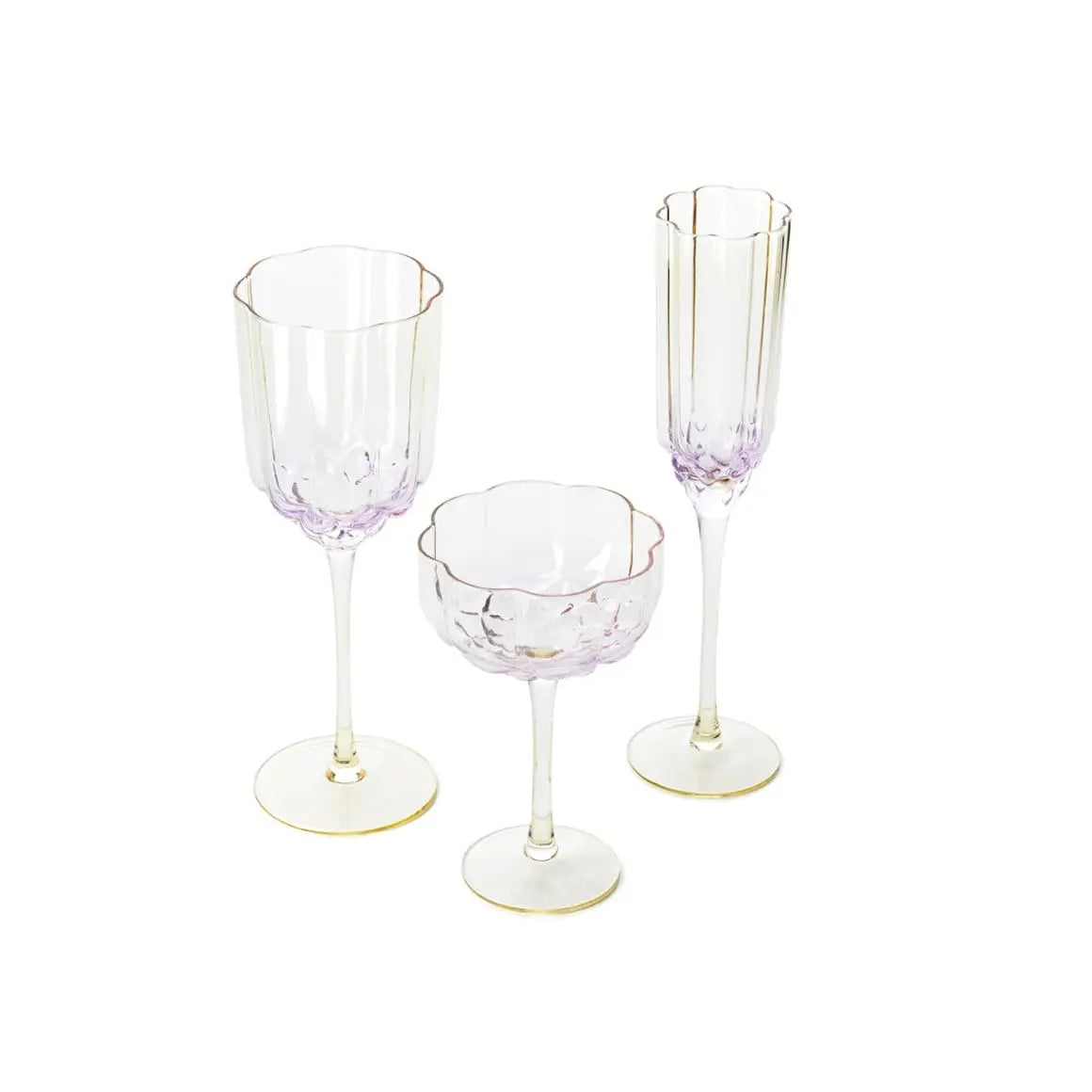 Cocktailschale in zartem Rosé für Aperitif und Dessert Drinks