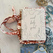 wellness journal body mind geschenk selbstliebe tagebuch Frau geschenkidee soulbirdee onlineshop Designworks gold beige